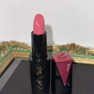 🔥5 for $25 - Cutie Pink Lipstick